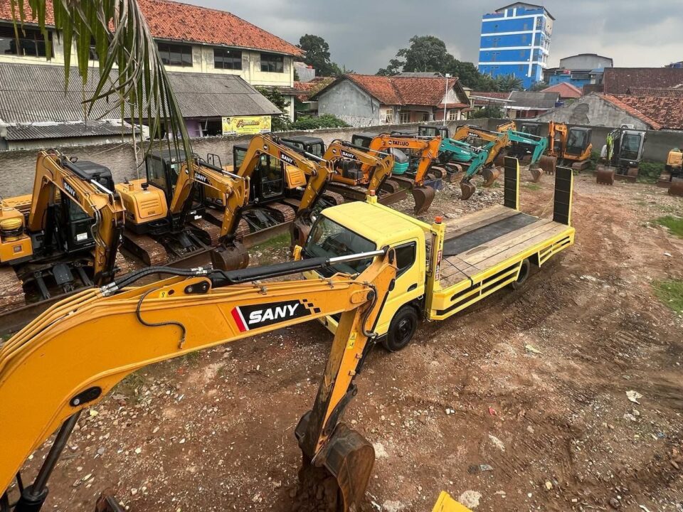 sewa excavataor tangerang rental alat berat terlengkap 24 jam